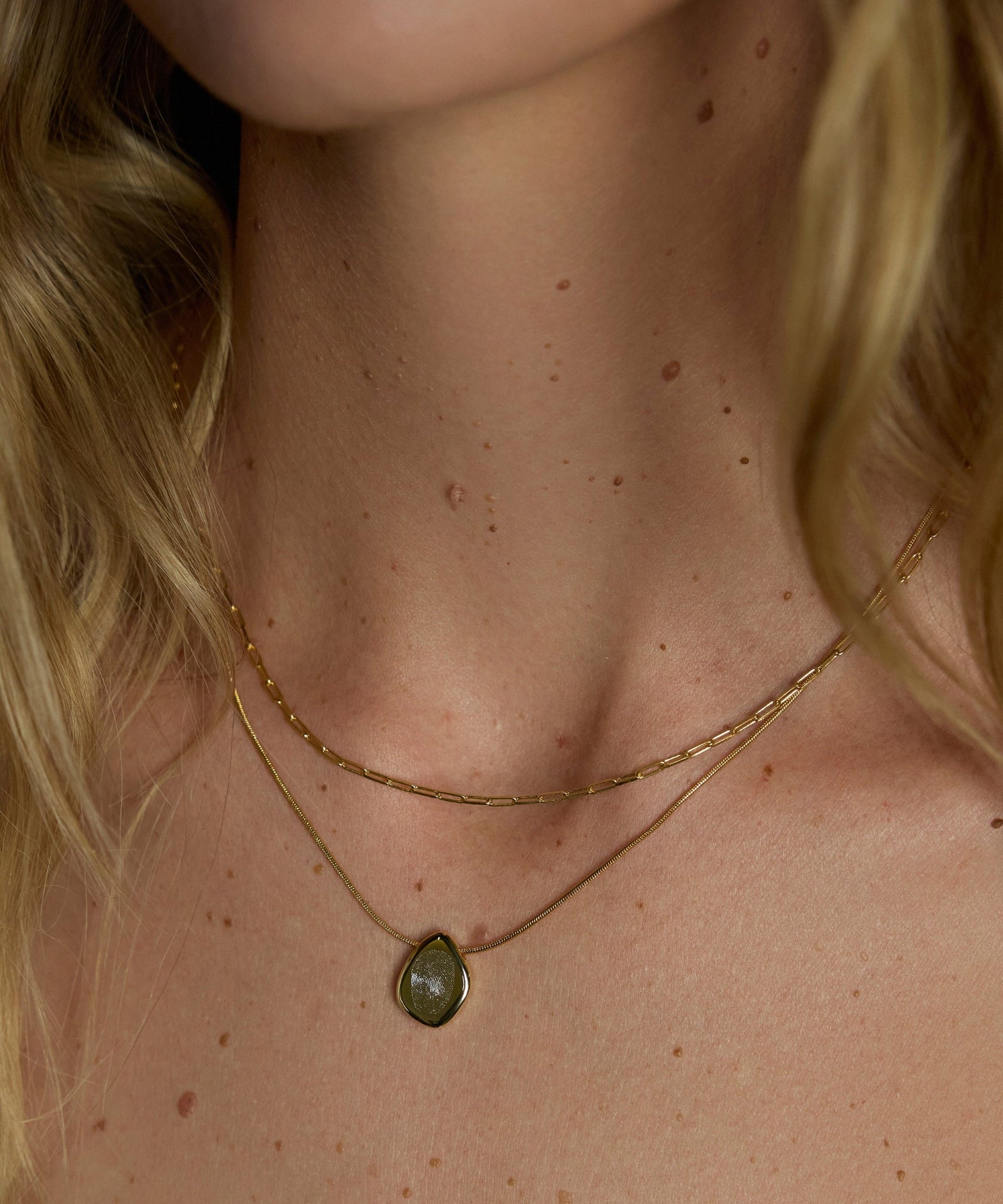 18k Gold
