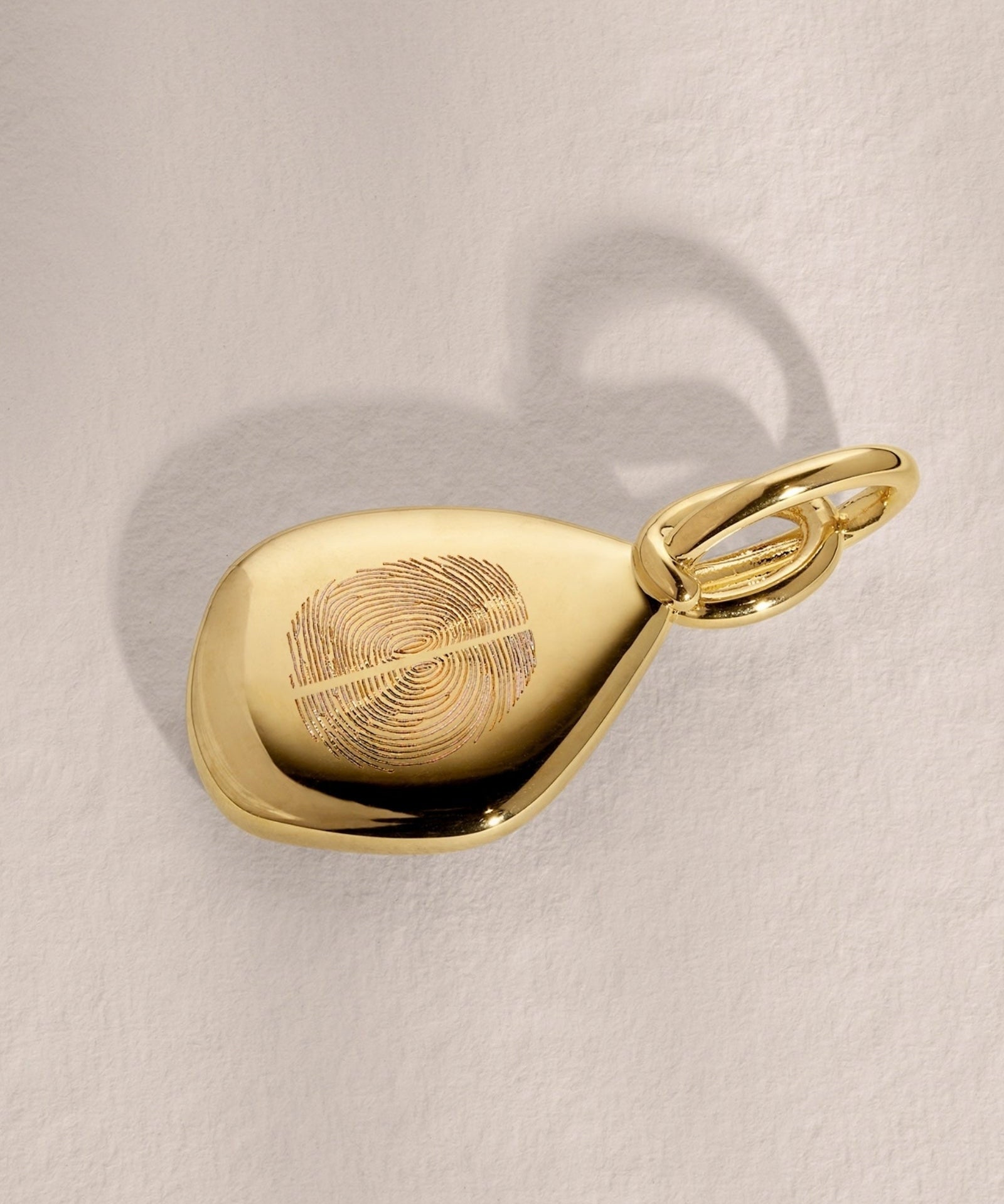 18k Gold