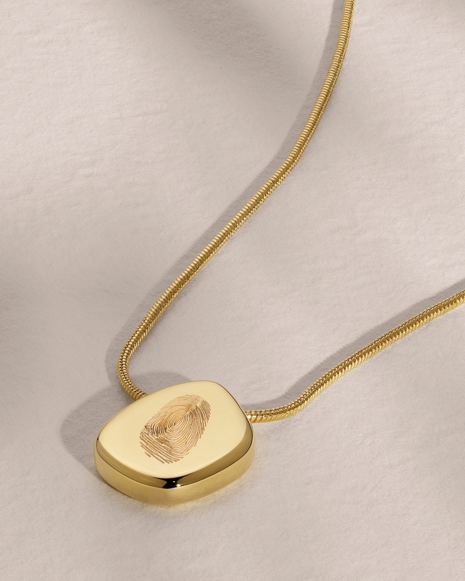 18k Gold