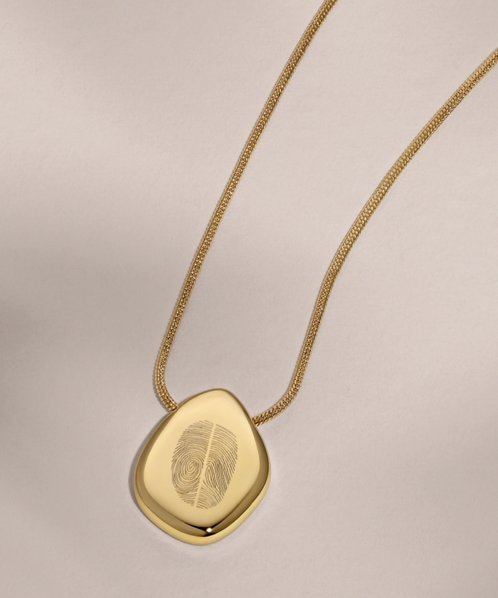 18k Gold