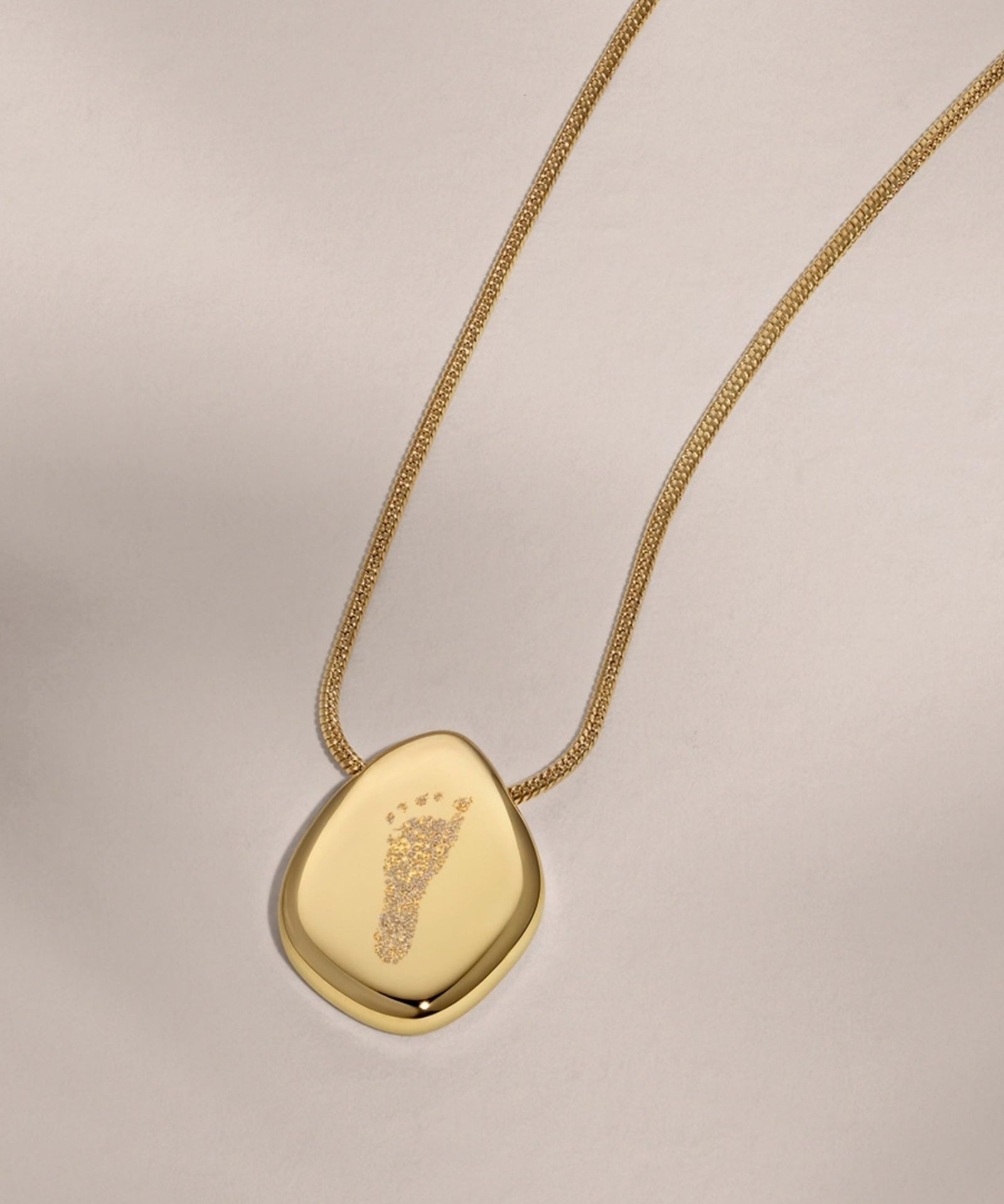 18k Gold