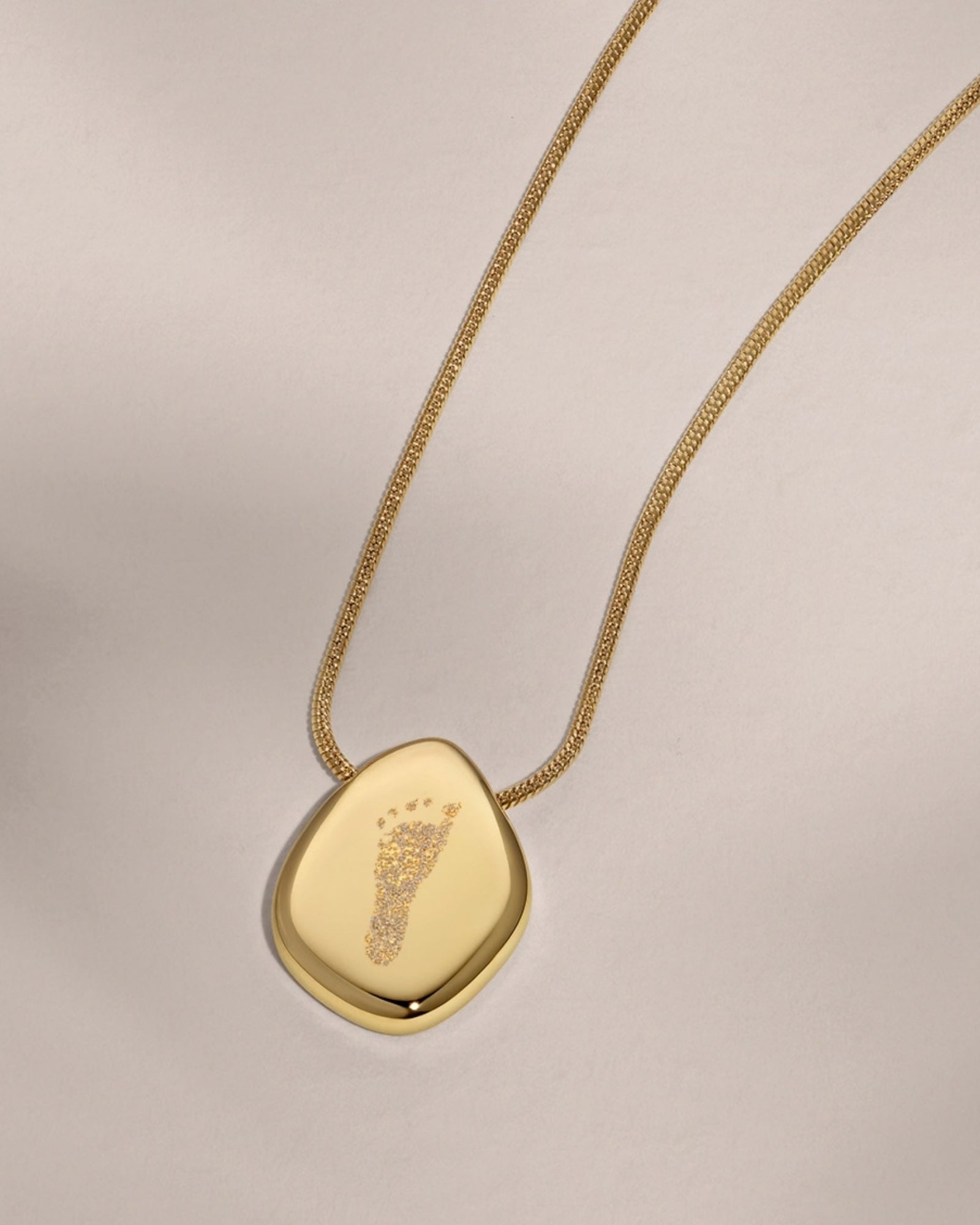 18k Gold