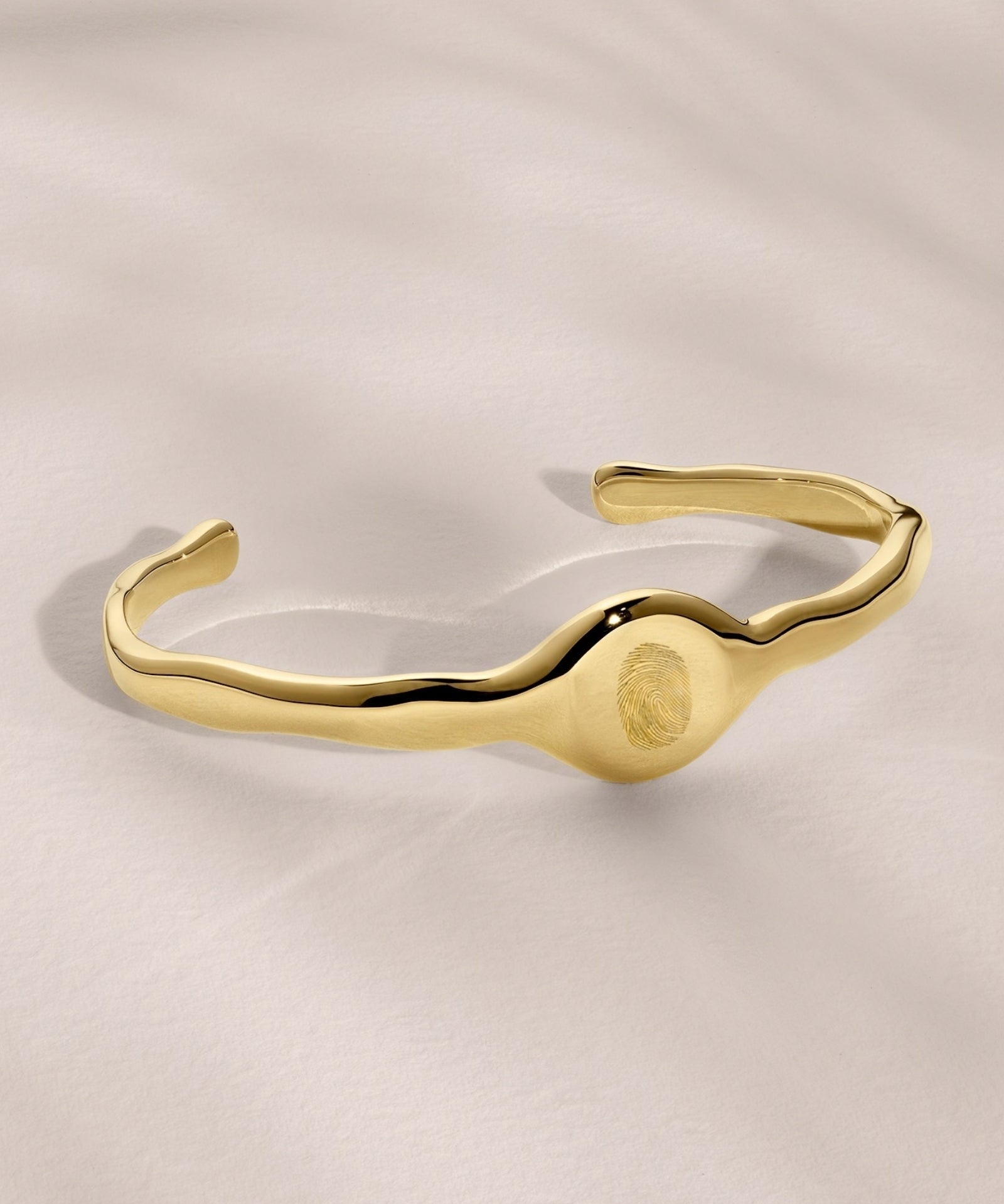 18k Gold