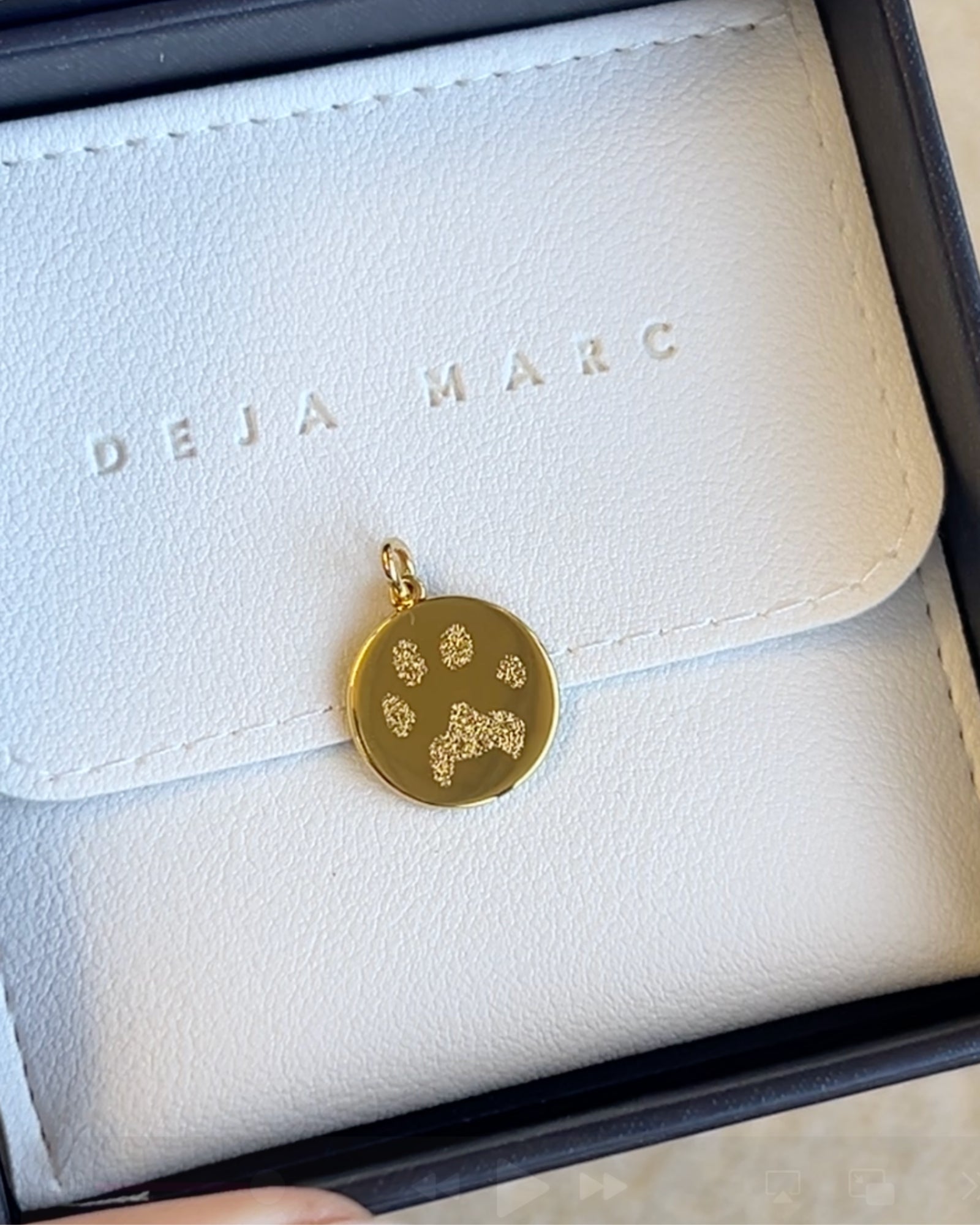 18k Gold